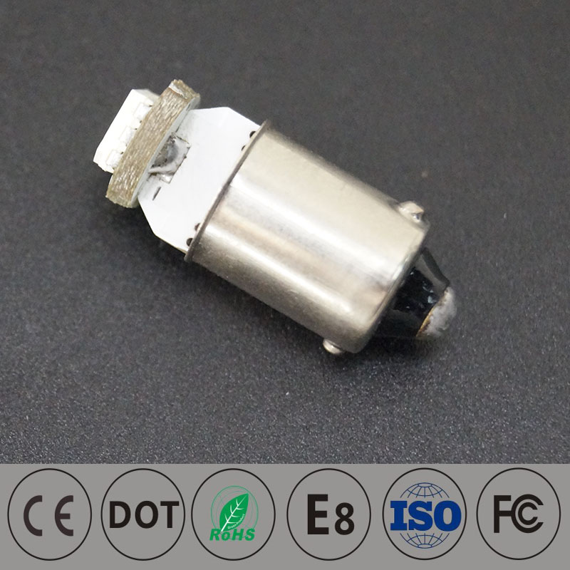 BA9S BA9は、トレーラー用のカーインジケーターバルブをLEDしました